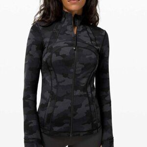 Lululemon black camo define jacket Luon size 4